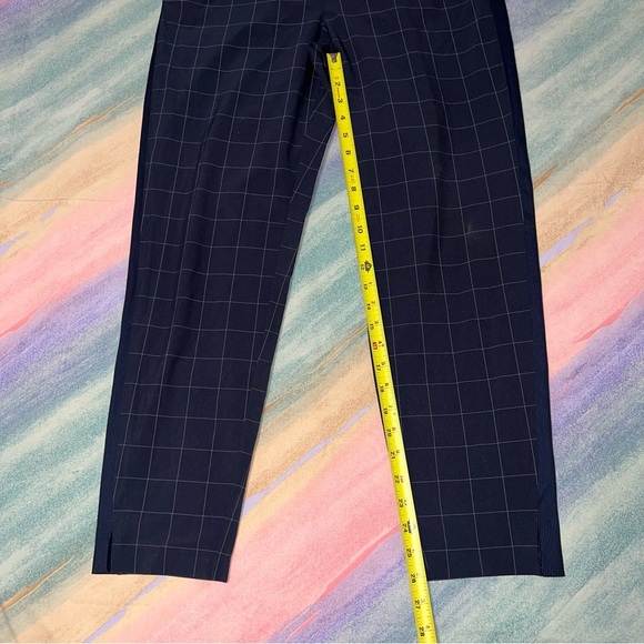Athleta Brooklyn Textured Ankle Pants - Navy Windowpane women’s size 8 - Picture 8 of 9